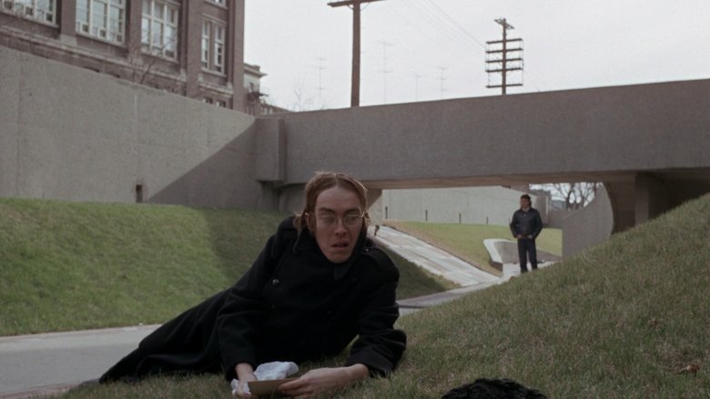 кадр из фильма Crimes of the Future