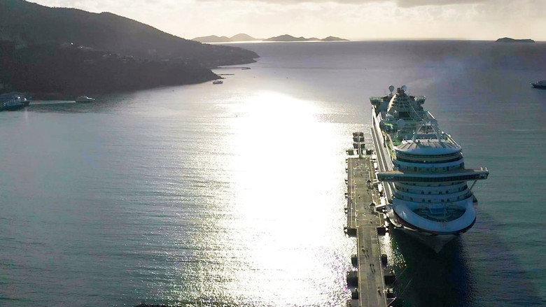 кадр из фильма Billion Pound Cruises: All At Sea