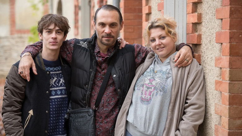 кадр из фильма Les Malvenus