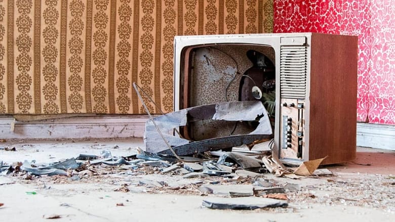 кадр из фильма When 80s TV Goes Horribly Wrong