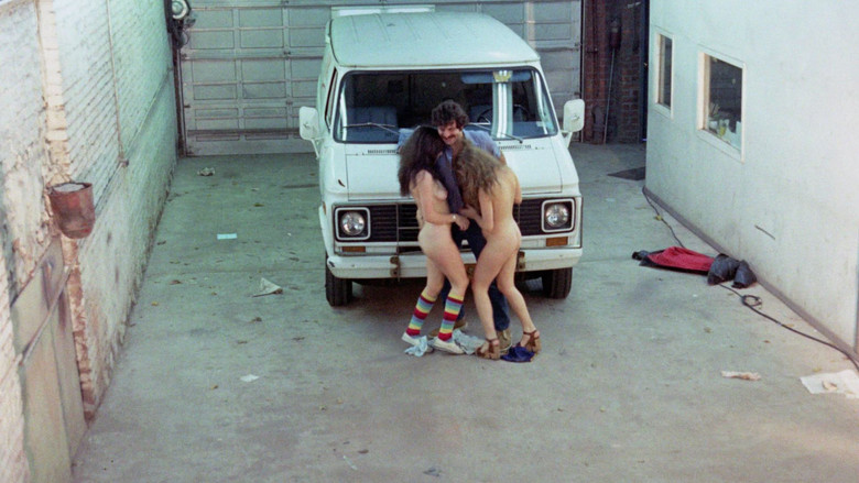 кадр из фильма Heavy Load