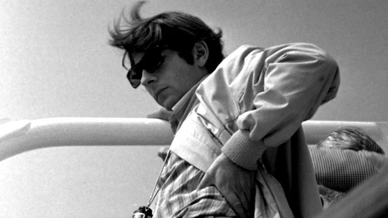 кадр из фильма The Kid Stays in the Picture