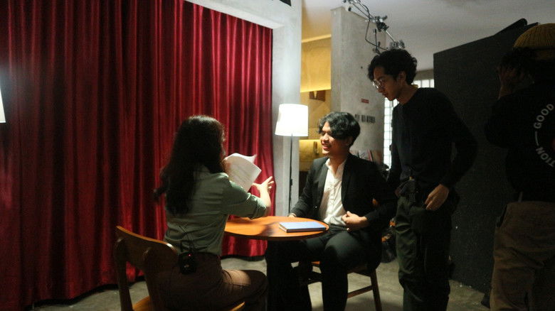 кадр из фильма Something To Look For