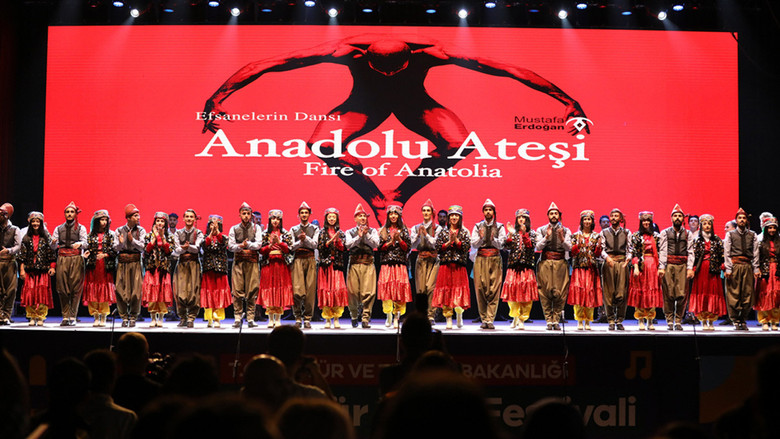 кадр из фильма Anadolu Ateşi