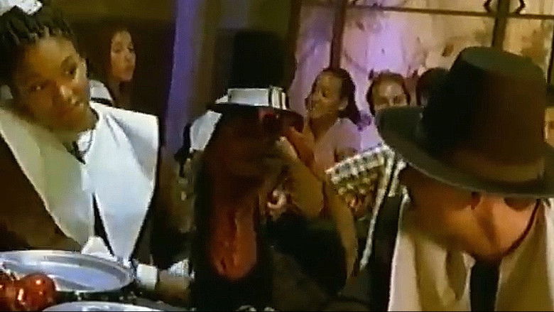 кадр из фильма Bone Chillers: Frankenturkey