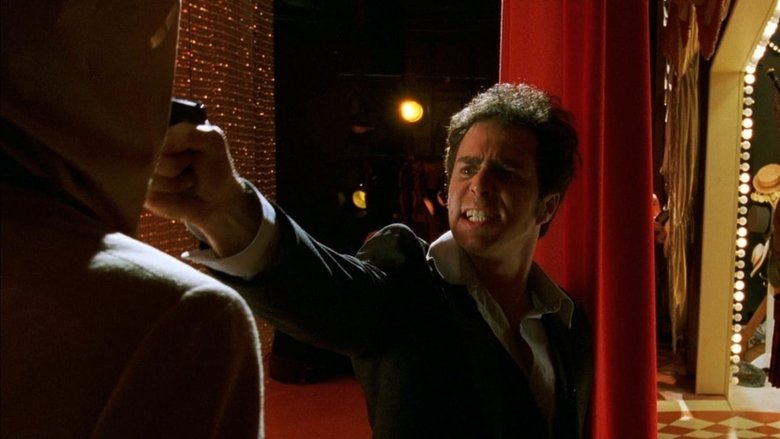 кадр из фильма Признания опасного человека