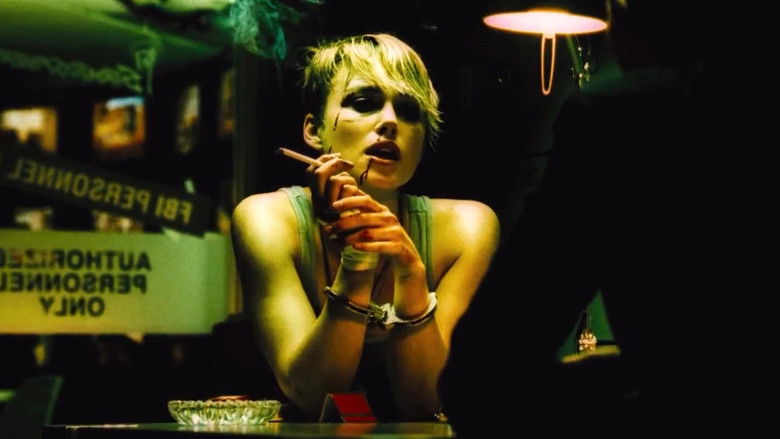 кадр из фильма Домино