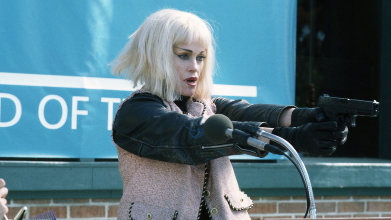 кадр из фильма Безумный Сесил Б.