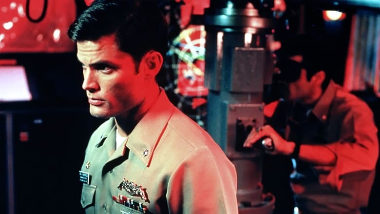 кадр из фильма Опасность из глубины