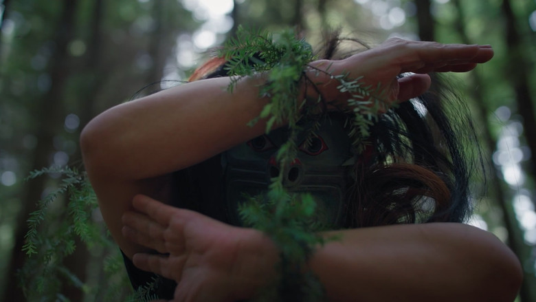 кадр из фильма So Surreal: Behind the Masks