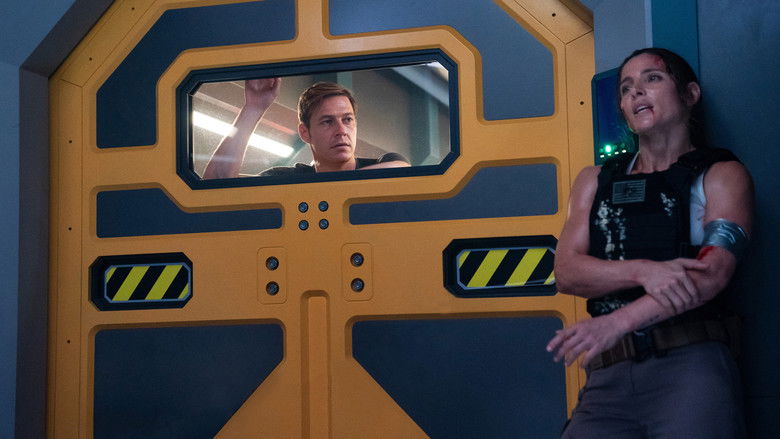 кадр из фильма Перехват