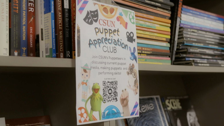 кадр из фильма Premonitions From Puppet God