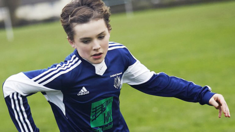 кадр из фильма Просто Чарли