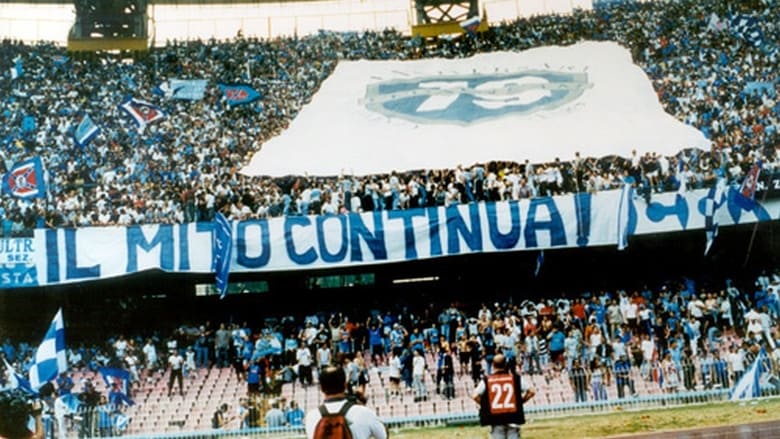 кадр из фильма E.A.M. - Estranei alla massa