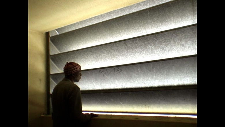 кадр из фильма O Nosso Homem