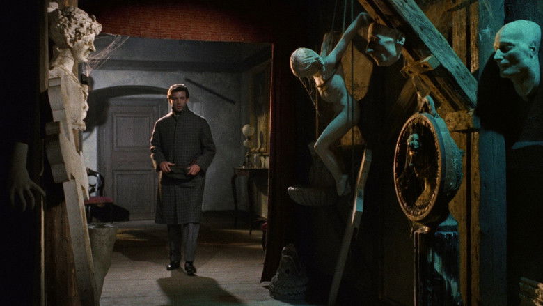 кадр из фильма Мельница каменных женщин