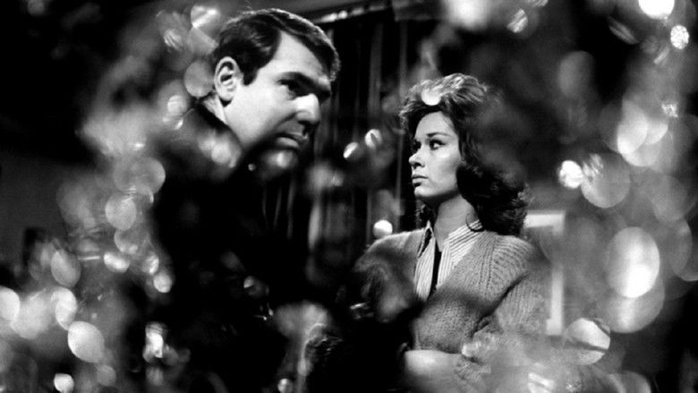 кадр из фильма Грузовой лифт