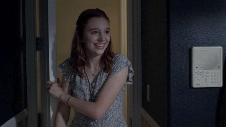 кадр из фильма Напугать Джулию