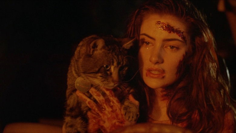 кадр из фильма Лунатики