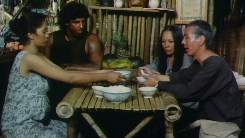 кадр из фильма Последний Американский Солдат