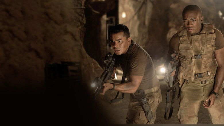 кадр из фильма У холмов есть глаза 2