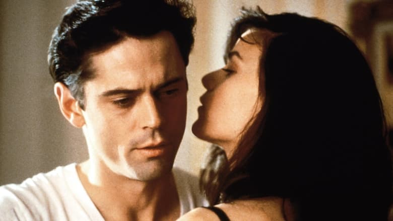 кадр из фильма Розы мертвы