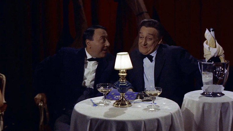 кадр из фильма Totò di notte n. 1