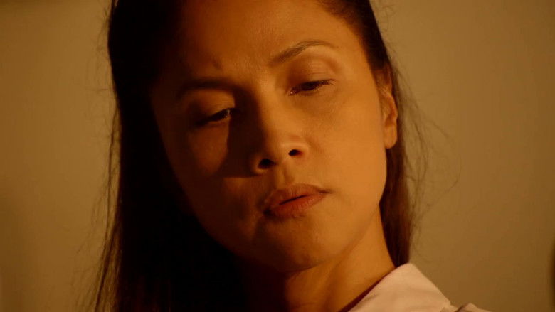 кадр из фильма Hinabing Pakpak ng Ating mga Anak