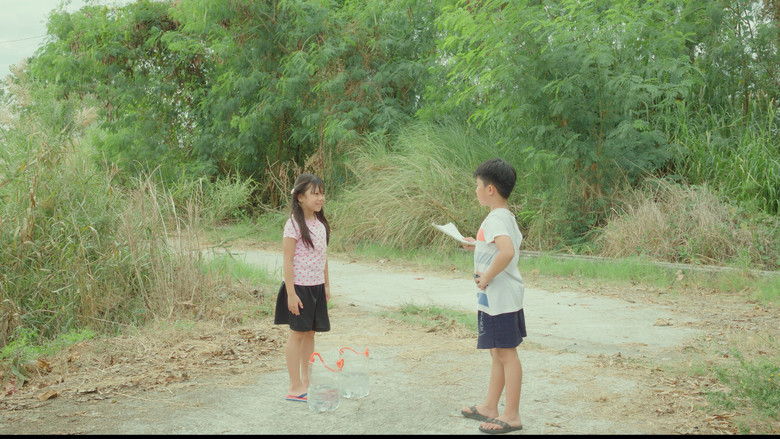 кадр из фильма Paano Po Gumawa ng College?