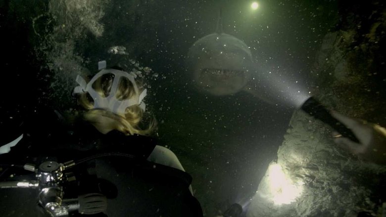 кадр из фильма Синяя бездна 2