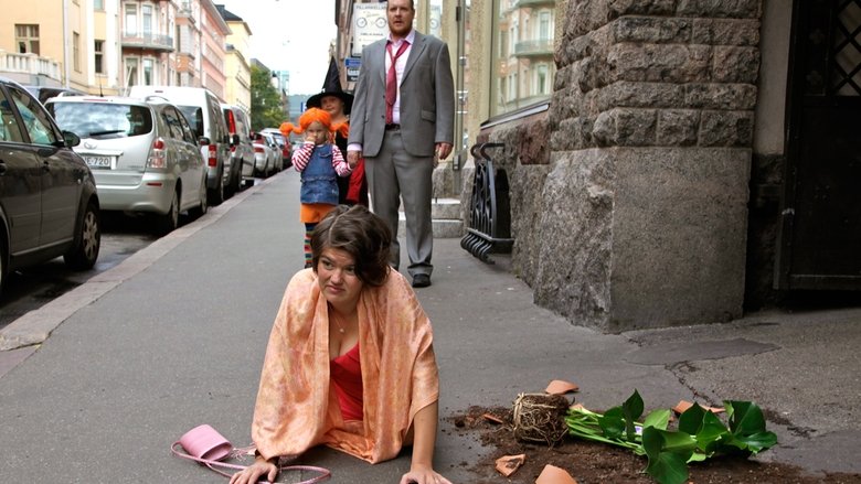 кадр из фильма Почему всё должна делать я?