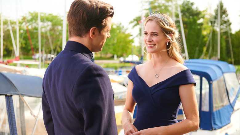 кадр из фильма A Royal Seaside Romance