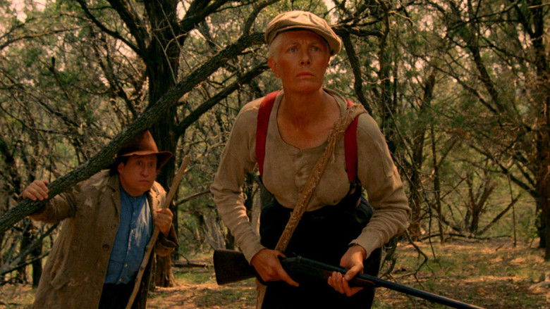 кадр из фильма The Ballad of the Sad Cafe