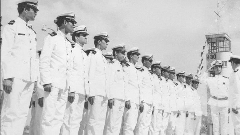 кадр из фильма Denizciler Geliyor