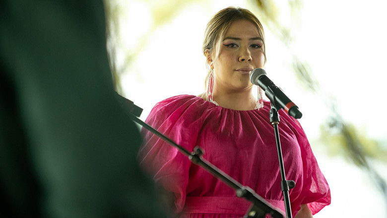 кадр из фильма Le grand solstice 2022