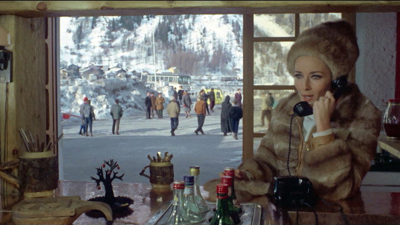 кадр из фильма OK Коннери