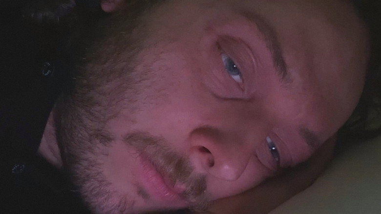 кадр из фильма Hetero facet po raz pierwszy ogląda gejowskie porno