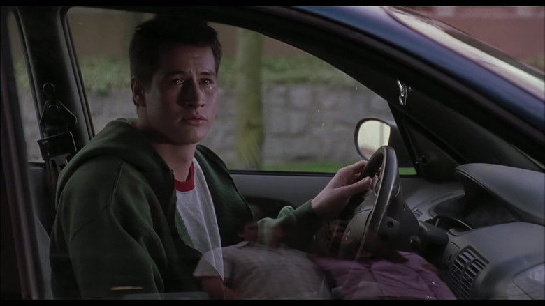 кадр из фильма Длинный уик-энд