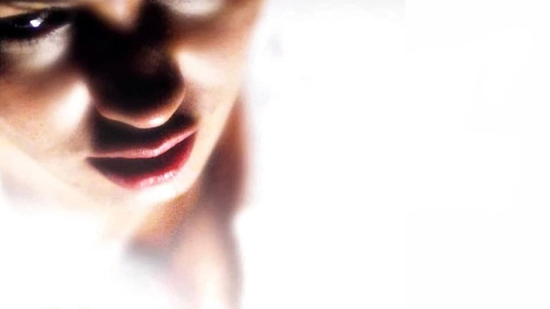 кадр из фильма Багровая мгла