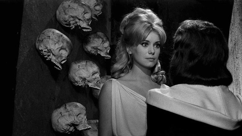 кадр из фильма Порок и добродетель