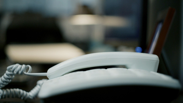 кадр из фильма Chatbot DeeDee