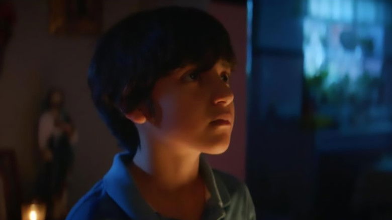 кадр из фильма En la Quietud de la Noche