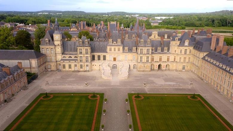 кадр из фильма Les trésors du château de Fontainebleau