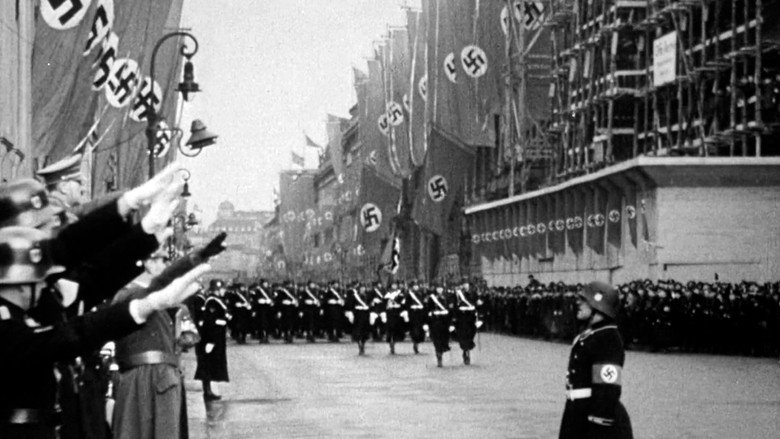 кадр из фильма Обыкновенный фашизм