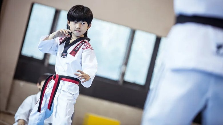 кадр из фильма 龙拳小子