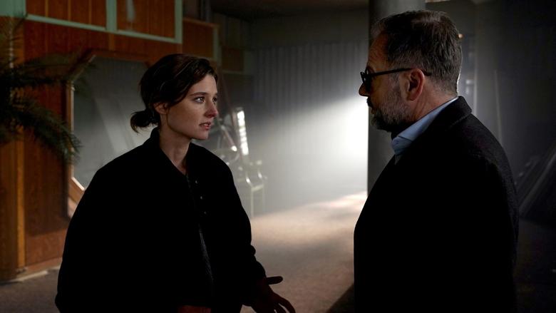 кадр из фильма Helix