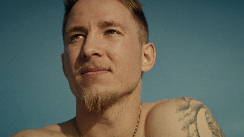 кадр из фильма Front Row