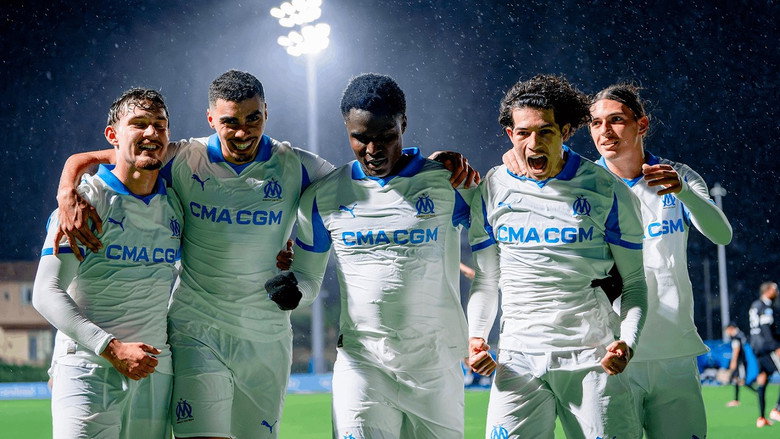 кадр из фильма De l’ombre à la lumière : Episode 3