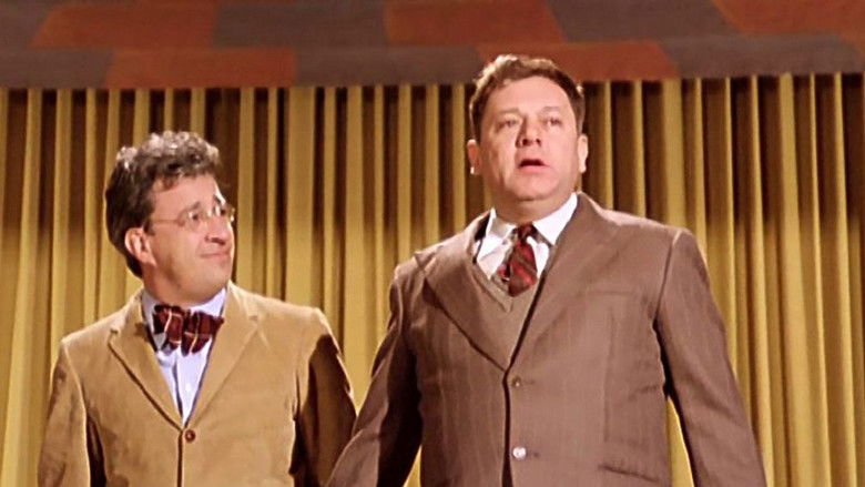 кадр из фильма Второй трагический Фантоцци