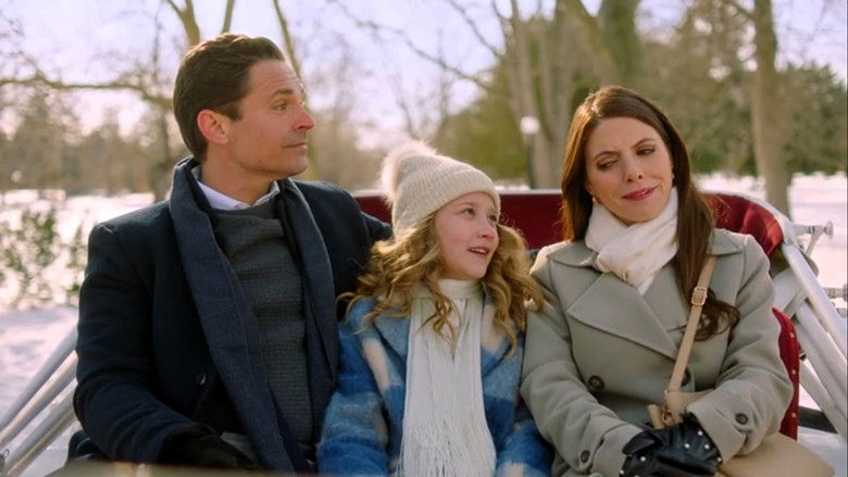 кадр из фильма A Christmas Masquerade